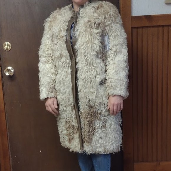 Vintage Angora Hair Coat - Picture 7 of 7